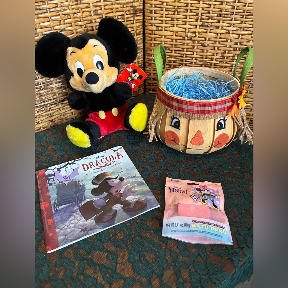 🎃👻Mickey Mouse Halloween Gift Set
